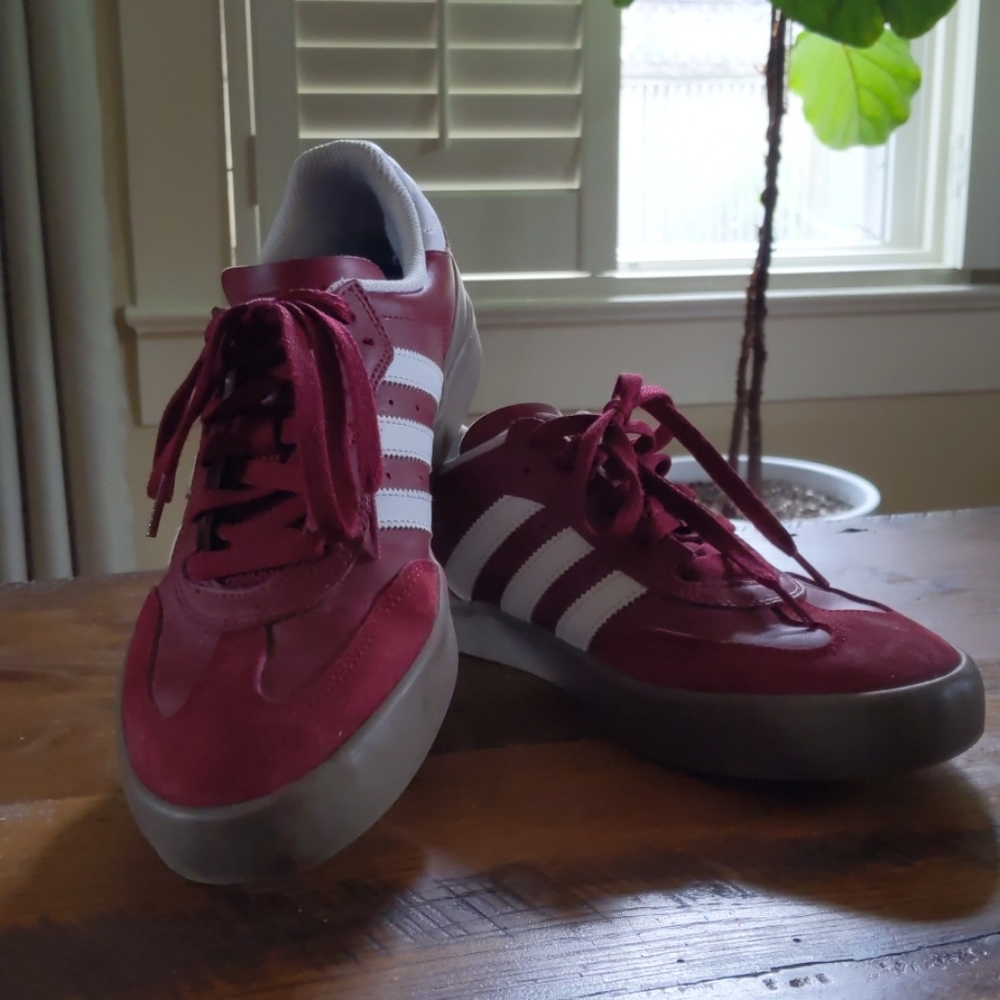 Adidas busenitz